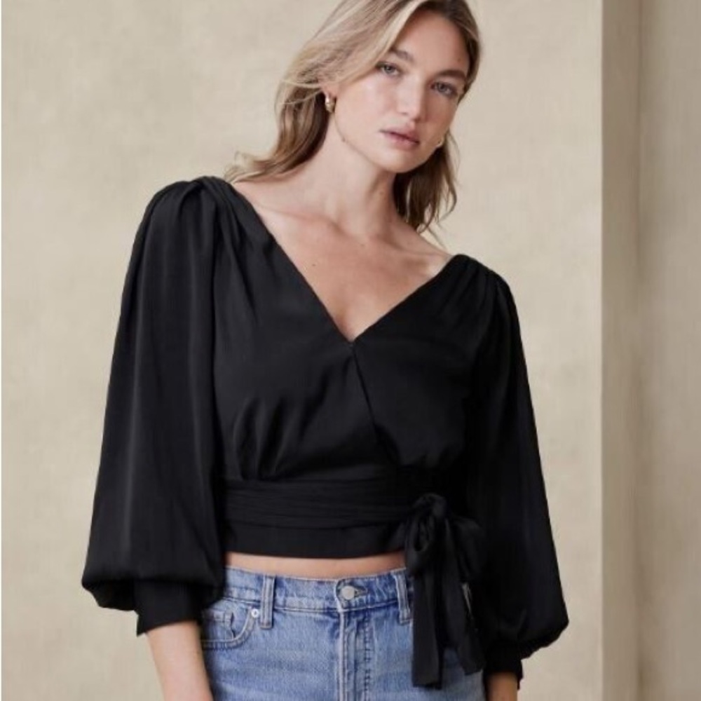 NWT Banana Republic Women Cropped Wrap Balloon Sleeve Blouse Sz 2